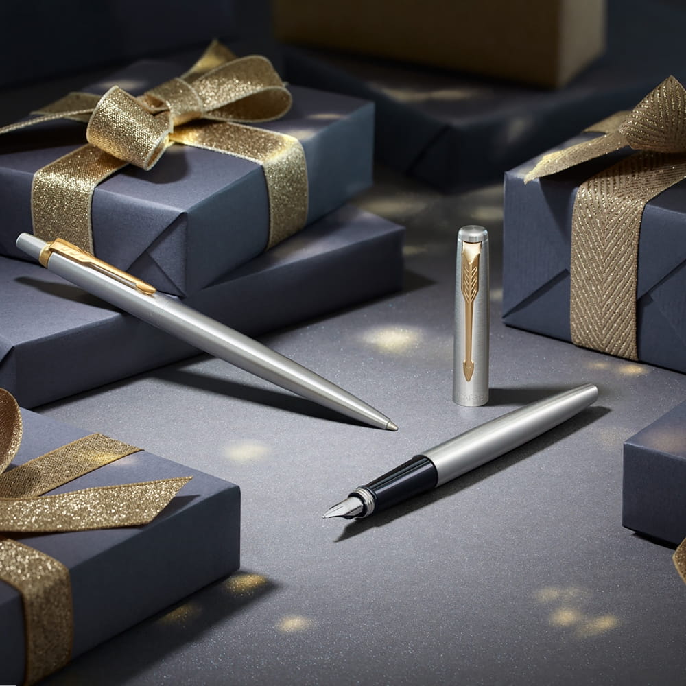 Zestaw Parker Jotter Stainless Steel GT Srebrno Z ote Pi ro Wieczne zestaw-parker-jotter-stainless-steel-gt-srebrno-z-ote-pi-ro-wieczne